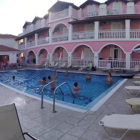 Giannis Apartment